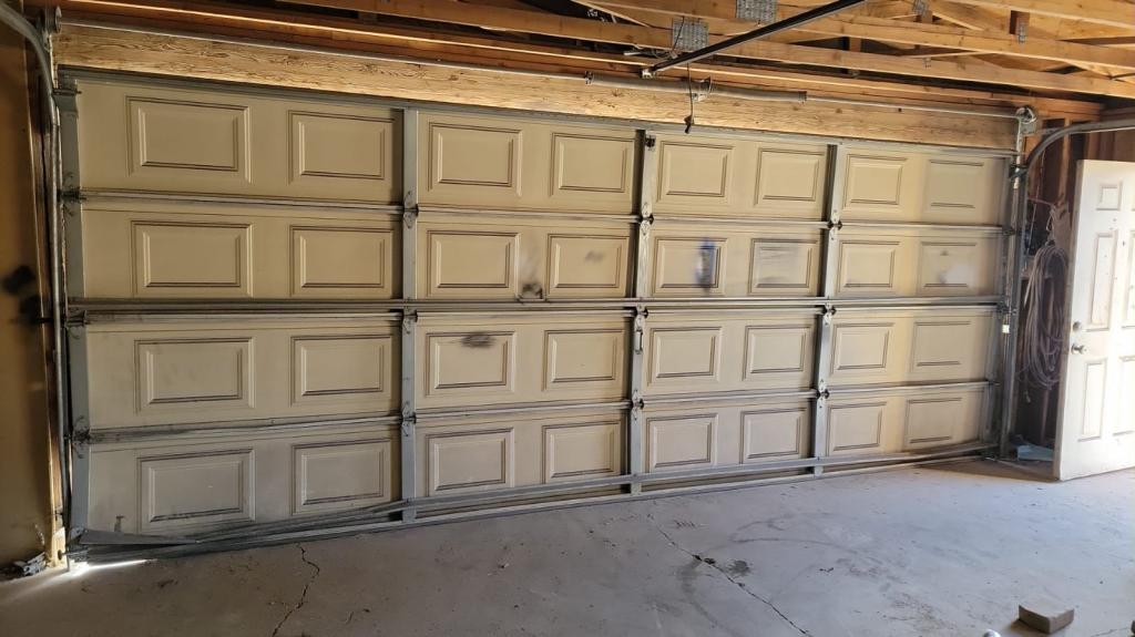 Garage Door Repair in St Louis Park MN